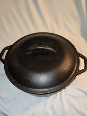 Black Lodge 10 1/4" 5QT 8 DOL USA Cast Iron Dutch Oven Pot Self Basting Lid VTG